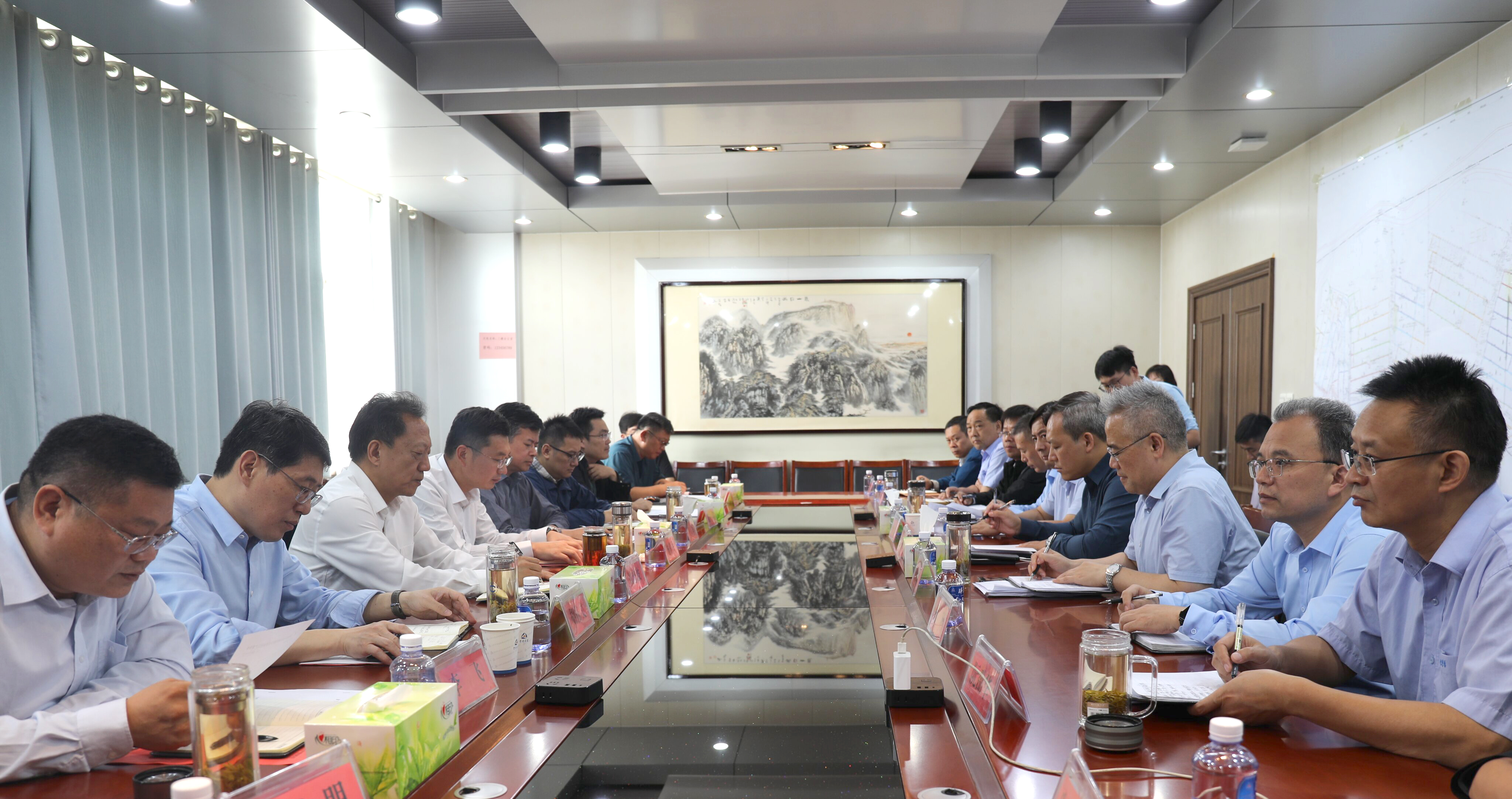 要聞 | 省、市能源局聯(lián)合督導(dǎo)組到北徐樓煤礦督導(dǎo)檢查國(guó)慶期間安全生產(chǎn)